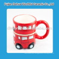 Keramikbecher mit London-Bus-Design